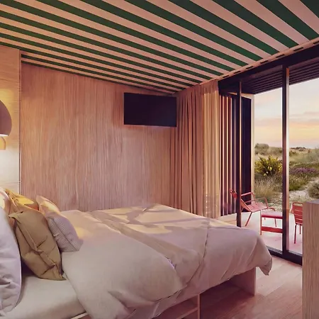 Bonjour Sauvage Jean De Luz * سان جان دو لوز