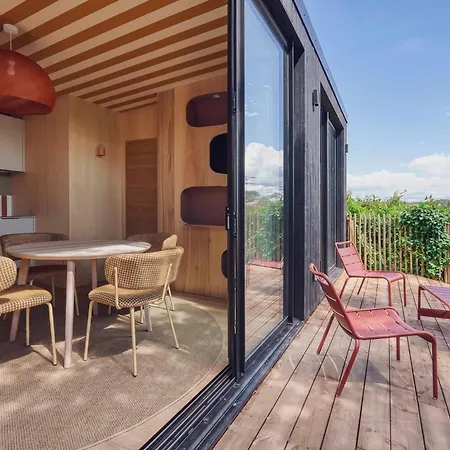 Bonjour Sauvage Jean De Luz Campeggio *
